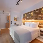 Evia Silence Aparthotel 4*