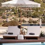 Evia Silence Aparthotel Boufalo