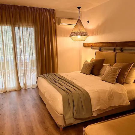 Evia Silence Apartmanhotel Búfalo
