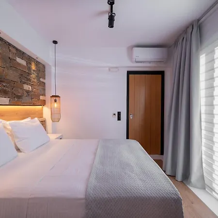 Evia Silence 4*