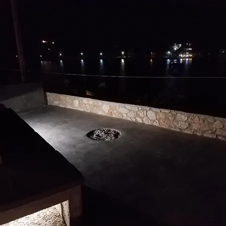 Lägenhetshotell Evia Silence