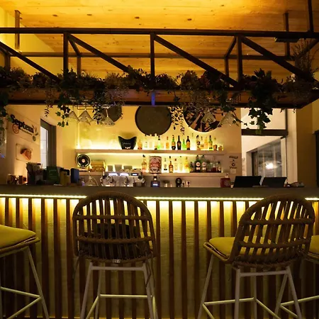 Evia Silence Aparthotel 4*